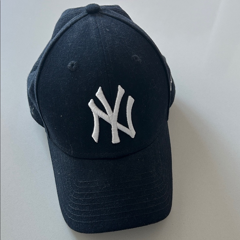 Black NY Logo Cap